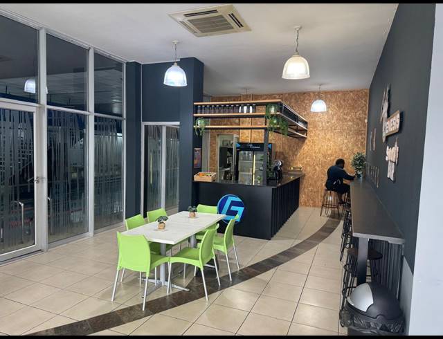 2,153M² BUILDING FOR SALE IN BEACON BAY